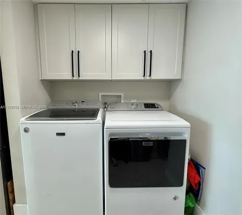 1490 NW 113th Way Pembroke Pines FL 33026