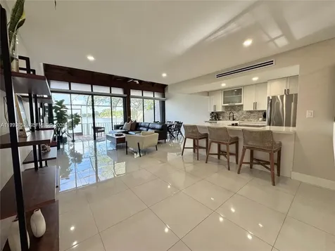 1490 NW 113th Way Pembroke Pines FL 33026