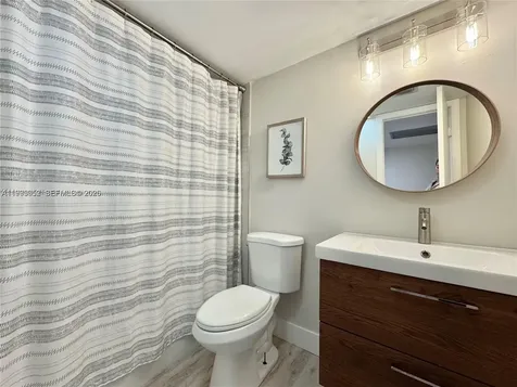 1490 NW 113th Way Pembroke Pines FL 33026