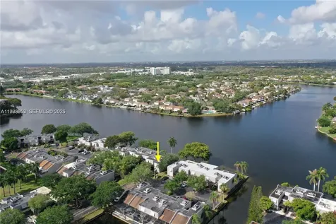 1490 NW 113th Way Pembroke Pines FL 33026