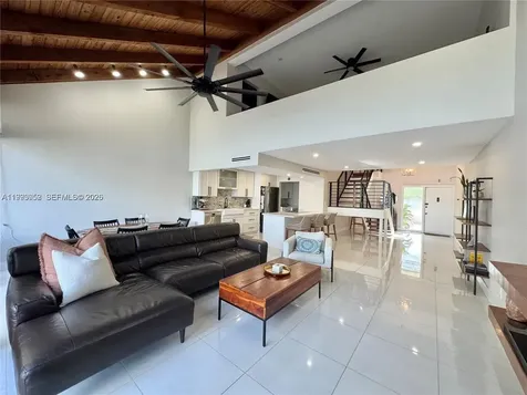 1490 NW 113th Way Pembroke Pines FL 33026