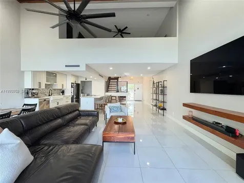 1490 NW 113th Way Pembroke Pines FL 33026