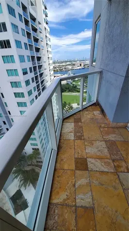 253 NE 2nd Street Miami FL 33132