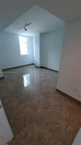 253 NE 2nd Street Miami FL 33132