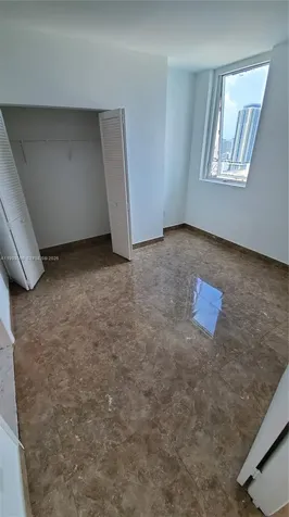 253 NE 2nd Street Miami FL 33132