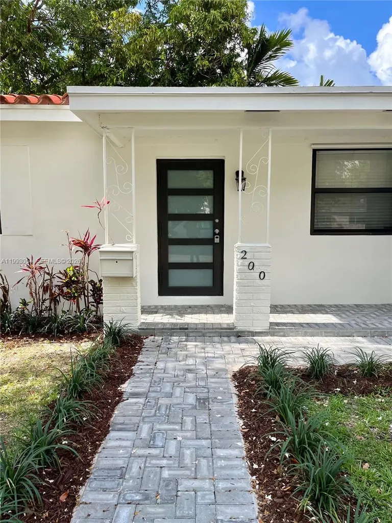 200 Frow Avenue Coral Gables FL 33133