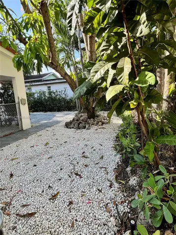 200 Frow Avenue Coral Gables FL 33133