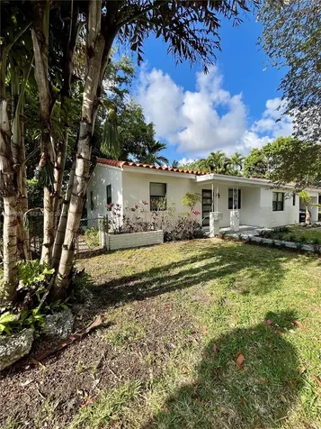 200 Frow Avenue Coral Gables FL 33133