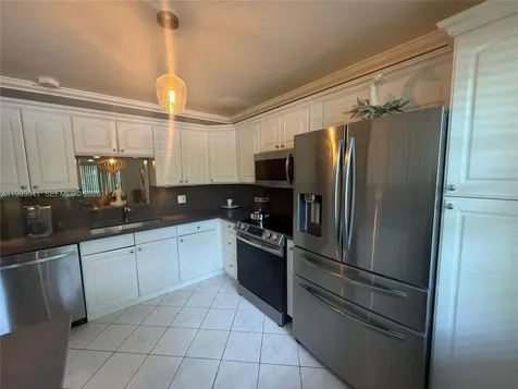 2403 Antigua Circle Coconut Creek FL 33066