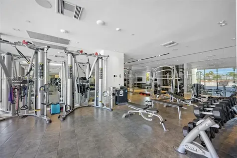 9 Island Avenue Miami Beach FL 33139