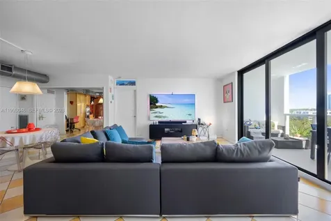 9 Island Avenue Miami Beach FL 33139