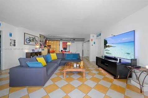 9 Island Avenue Miami Beach FL 33139