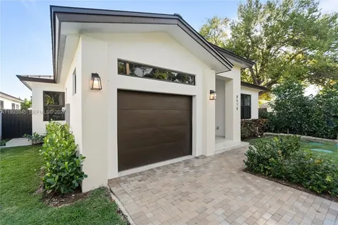 8570 SW 198th Street Cutler Bay FL 33189