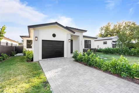 8570 SW 198th Street Cutler Bay FL 33189