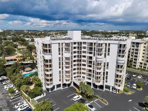 1361 S Ocean Boulevard Pompano Beach FL 33062