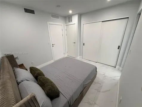 944 Jefferson Avenue Miami Beach FL 33139