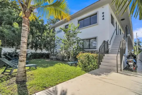 944 Jefferson Avenue Miami Beach FL 33139