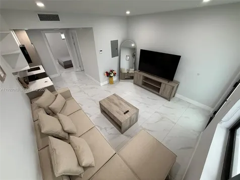 944 Jefferson Avenue Miami Beach FL 33139
