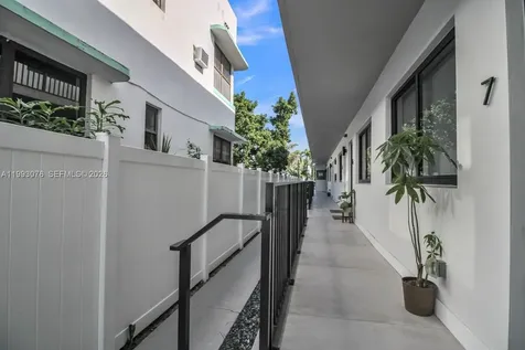 944 Jefferson Avenue Miami Beach FL 33139