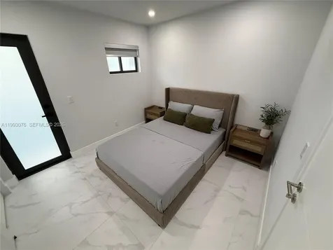 944 Jefferson Avenue Miami Beach FL 33139