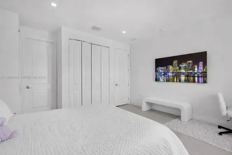 8019 NW 46th Terrace Doral FL 33166