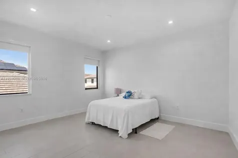 8019 NW 46th Terrace Doral FL 33166
