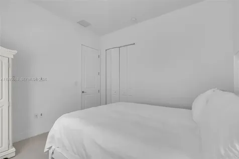 8019 NW 46th Terrace Doral FL 33166