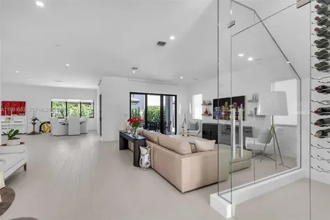 8019 NW 46th Terrace Doral FL 33166