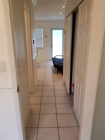 524 Washington Avenue Miami Beach FL 33139