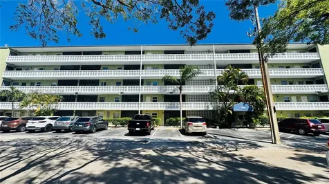 1425 Arthur Hollywood FL 33020