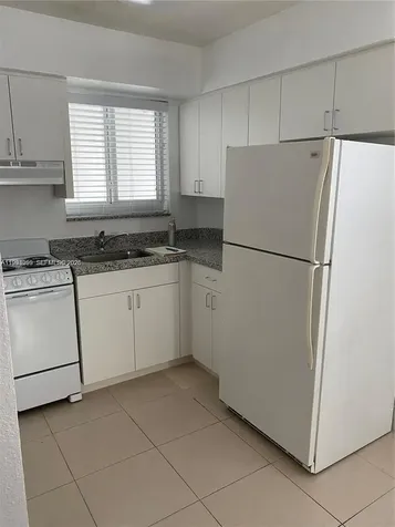 35 SW 21st Avenue Miami FL 33135