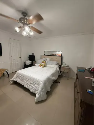 7643 NW South River Drive Medley FL 33166