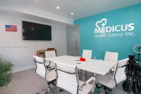 2268 SW 8th Street Miami FL 33135