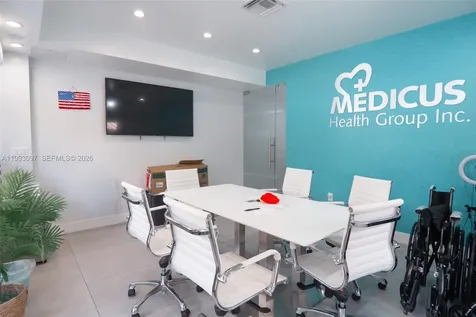2268 SW 8th Street Miami FL 33135