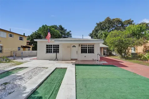 4326 NW 4th Street Miami FL 33126
