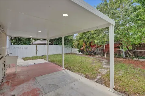4326 NW 4th Street Miami FL 33126