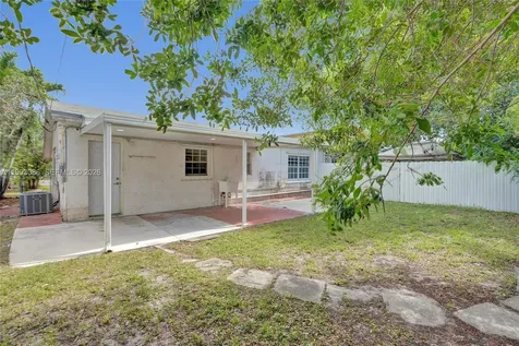 4326 NW 4th Street Miami FL 33126