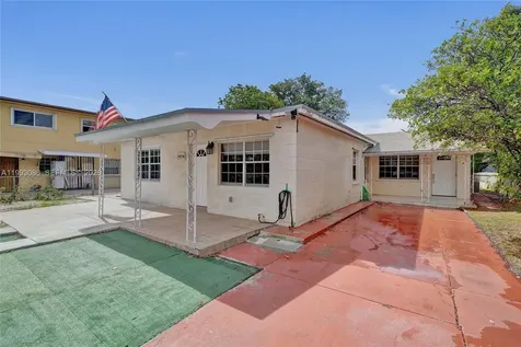 4326 NW 4th Street Miami FL 33126