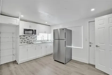 4326 NW 4th Street Miami FL 33126