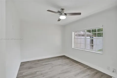 4326 NW 4th Street Miami FL 33126
