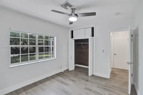 4326 NW 4th Street Miami FL 33126