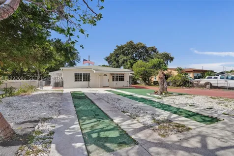 4326 NW 4th Street Miami FL 33126