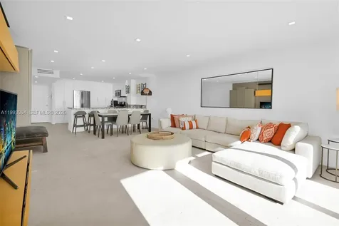 5555 Collins Avenue Miami Beach FL 33140