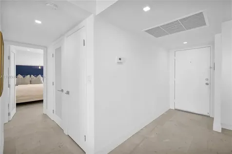 5555 Collins Avenue Miami Beach FL 33140