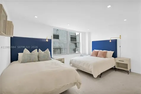 5555 Collins Avenue Miami Beach FL 33140