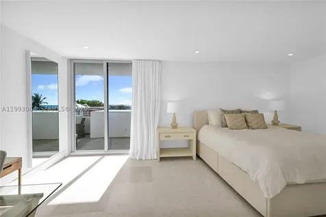 5555 Collins Avenue Miami Beach FL 33140
