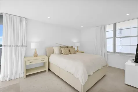 5555 Collins Avenue Miami Beach FL 33140