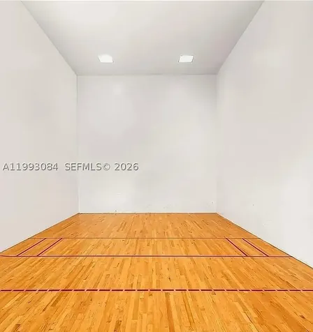5555 Collins Avenue Miami Beach FL 33140