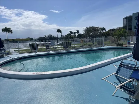 2300 Park Lane Hollywood FL 33021