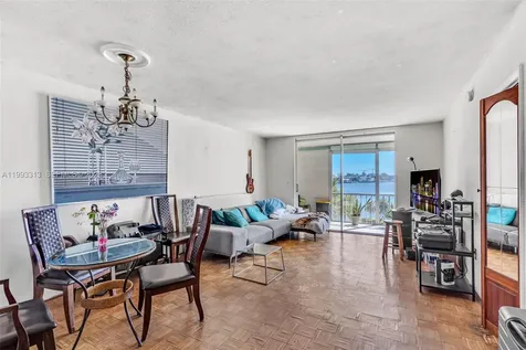 3010 Marcos Drive Aventura FL 33160